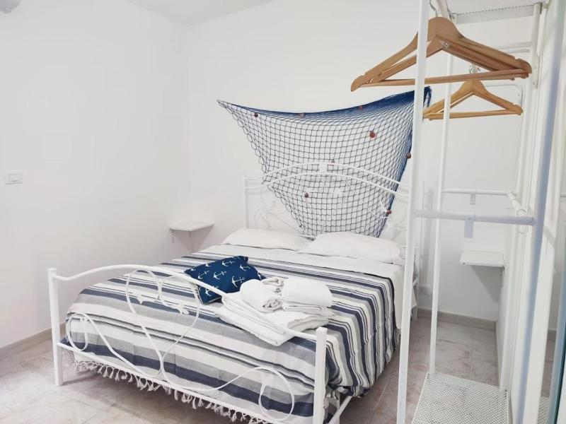 Al Meriggio Apartments Brucoli Luaran gambar