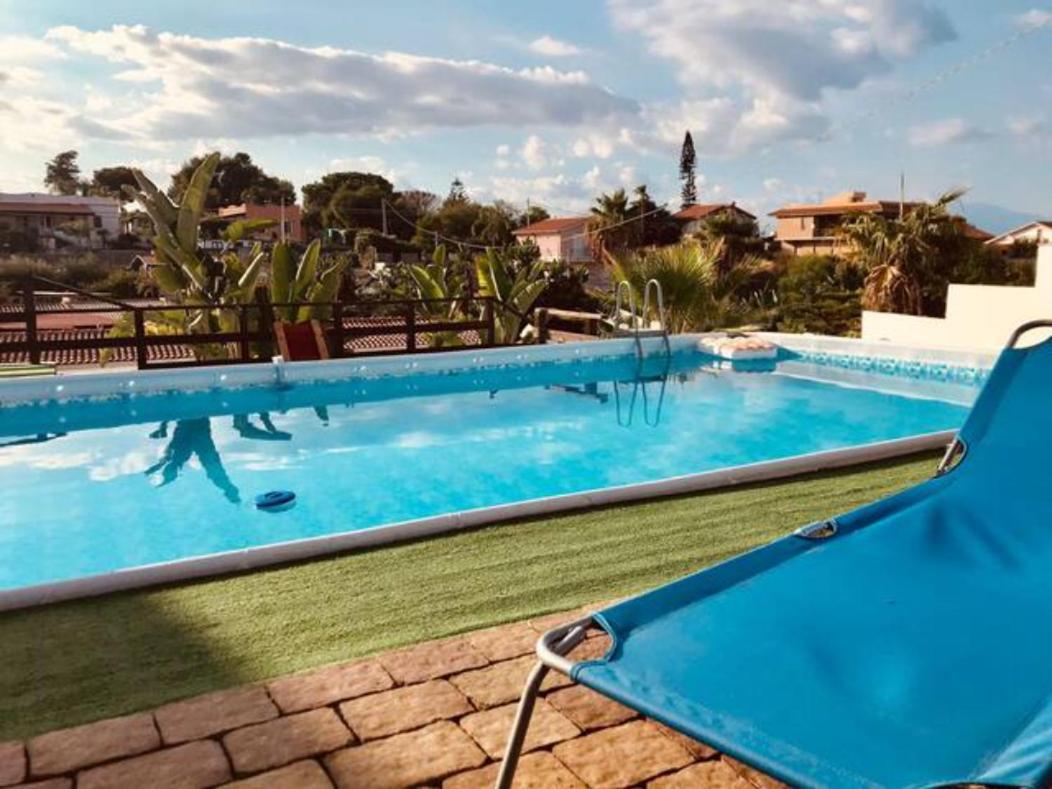 Al Meriggio Apartments Brucoli Luaran gambar