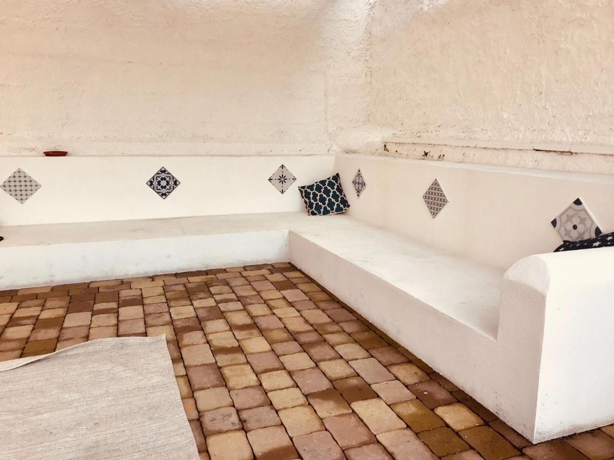Al Meriggio Apartments Brucoli Luaran gambar