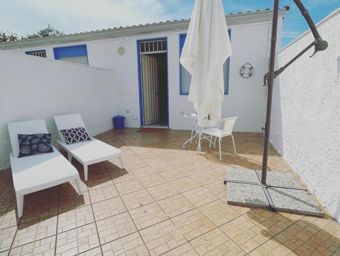 Al Meriggio Apartments Brucoli Luaran gambar
