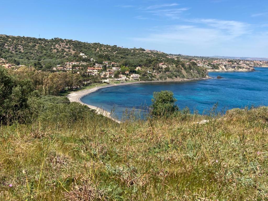 Al Meriggio Apartments Brucoli Luaran gambar